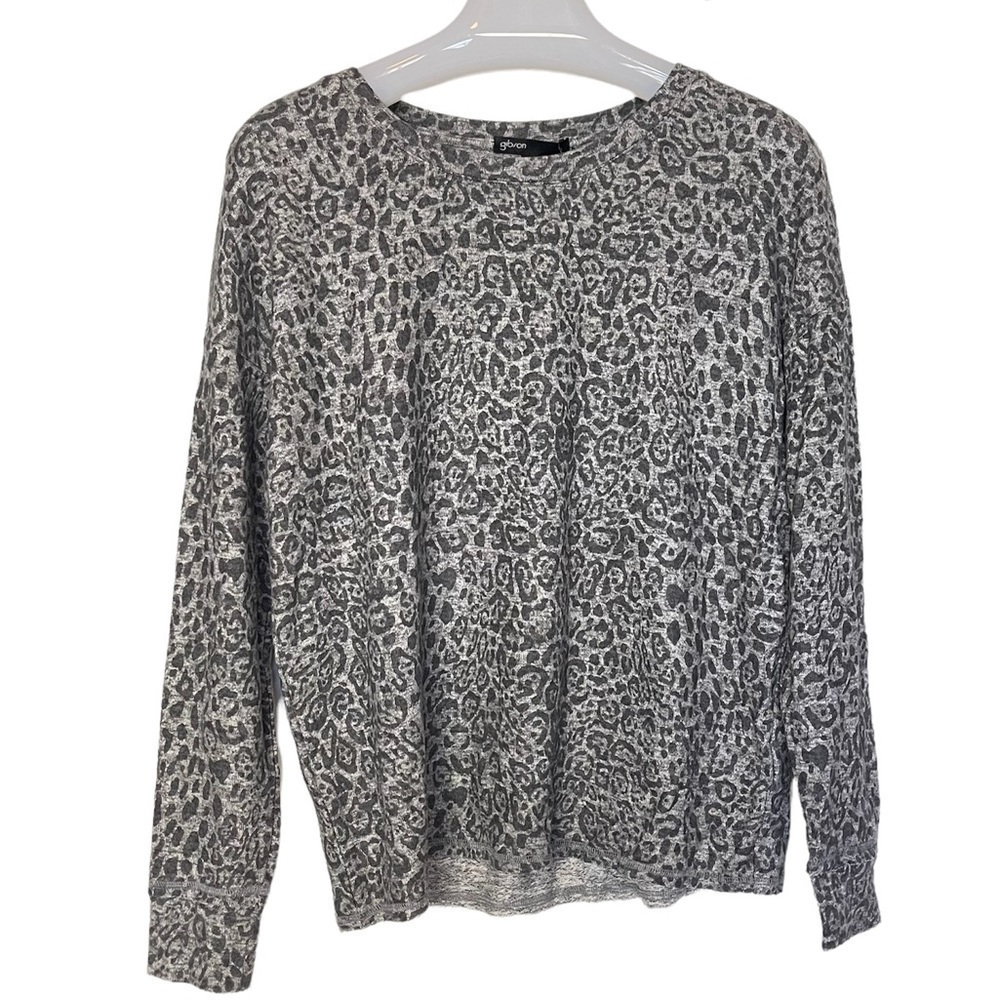 GIBSON GREY LEOPARD CREW NECK LONG SLEEVE DOLMAN SLEEVE TOP - NWT!